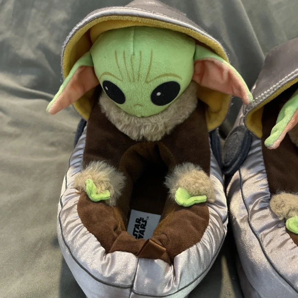 Kids‎ House shoe Size12-13 Baby Yoda Grogu Hover Pod Slippers Gap Star Wars
